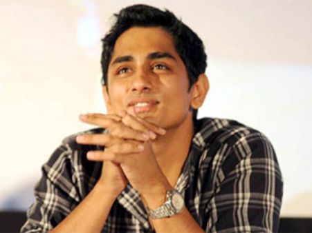 ఆఫర్స్ ఇవ్వటం లేదని వాపోయిన సిద్ధార్థ