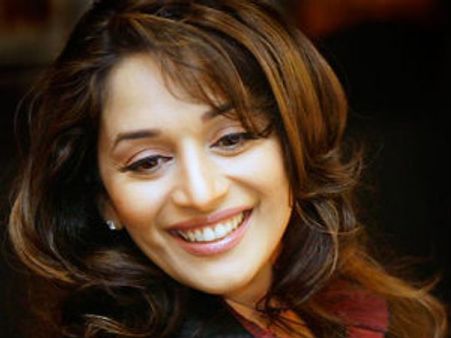 అధికారిక వెబ్‌సైట్ ద్వారా అభిమానుల చెంతకు..!