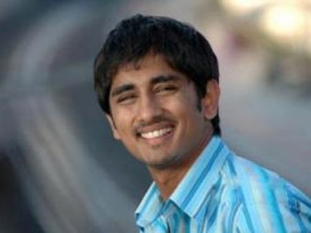 2012 లో సిద్దార్ధ వి ఐదు రిలీజ్ లు