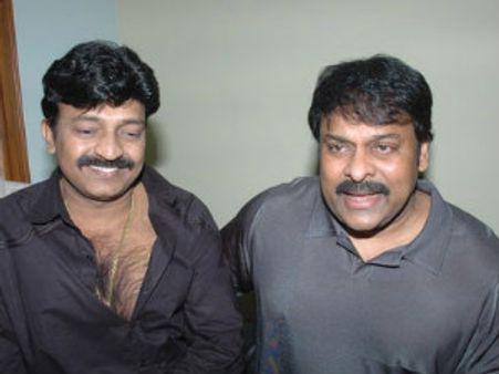 చిరు వద్దన్నారనే ఆగా:రాజశేఖర్