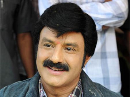 బాలకృష్ణ రియల్ లైఫ్ లో జరిగినవే సినిమాలో...