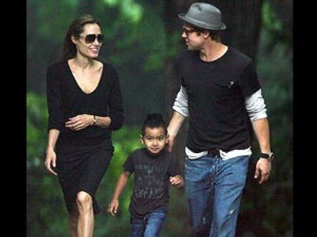 పైలెట్ పాఠాలు నేర్చుకుంటున్న సూపర్ స్టార్ తనయుడు