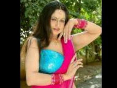 శృంగార తార జ్యోతిలక్ష్మి రీఎంట్రీ