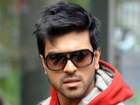 రామ్ చరణ్ కి విలన్ గా మారిన సాయికుమార్