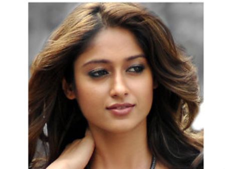 చట్టబద్దంగా ఆ డబ్బు ఇలియానాకే...