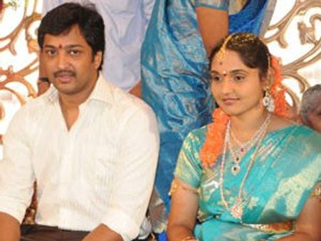 వైభవంగా ఆర్యన్ రాజేష్ వివాహం