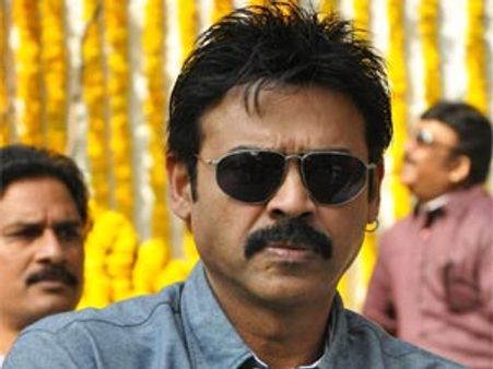 షాడో షూటింగ్: ఆస్ట్రేలియాలో వెంకీ అండ్ టీం