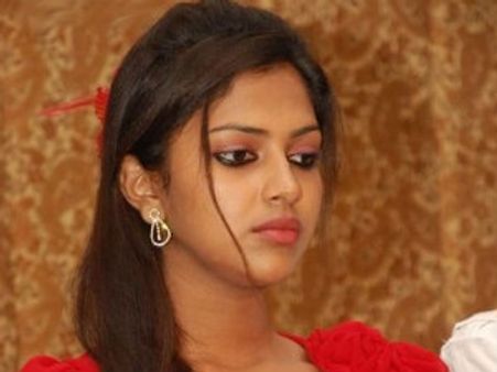 రామ్ చరణ్ సరసన...నాగచైతన్య హీరోయిన్