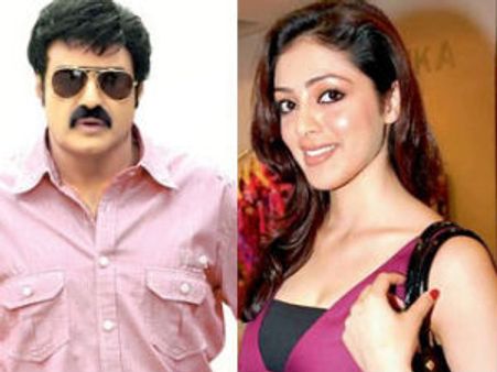 పార్వతిని అందాల షేపులు పెంచుకోమన్న బాలయ్య!