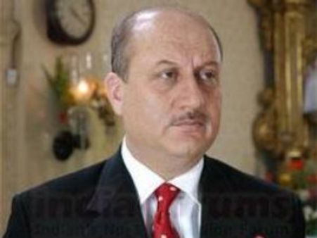 మహేష్ తండ్రిగా బాలీవుడ్ పెద్దాయన