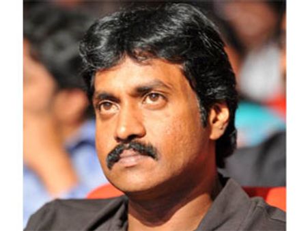 ప్రబాస్ డైరక్టర్ తో సునీల్ ఖరారు