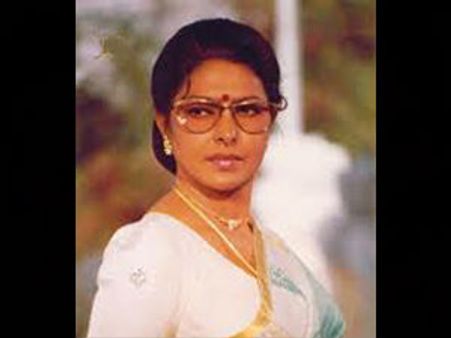 ఎన్టీఆర్ జాతీయ అవార్డు ఎంపికైన నటి శారద