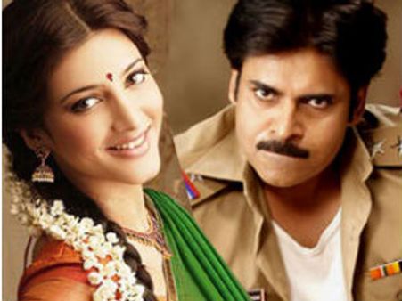 పవన్ 'వన్ మ్యాన్ షో'గా మార్చేసారు