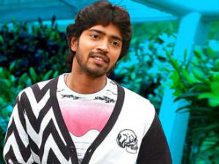 అల్లరి నరేష్ చిత్రానికి 15 కోట్లు బడ్జెట్