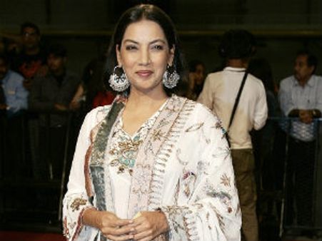 షబానా ఆజ్మీకి న్యూయార్క్‌లో ఘన సన్మానం