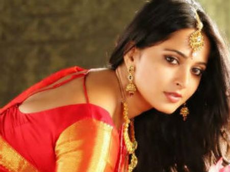 అనుష్క డర్టీగా నటించడం లేదు