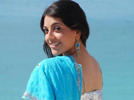 బికినీ ధరించటంపై కాజల్ స్పందన