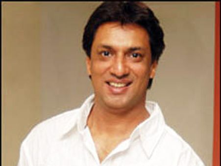 రేప్ కేసులో మధుర్ బండార్కర్‌కు ఊరట