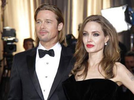 పిట్.. జోలీకి ప్రపోజ్ చేసిన వేళ.. కన్నీటి సంద్రం