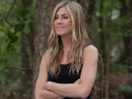 పిట్, జోలీల వివాహాంపై మాజీ భార్య ఆనిస్టన్ వ్యాఖ్య