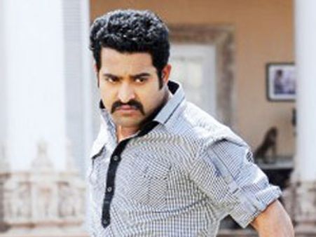 రెండు వంశాల మధ్య గొడవ! (దమ్ము ప్రివ్యూ..)