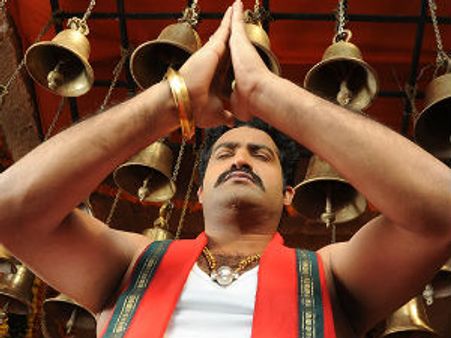 ‘దమ్ము’ ఫస్ట్ డే కలెక్షన్స్ రికార్డ్ (అఫీషియల్)