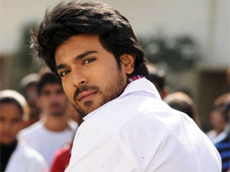 సల్మాన్‌తో చరణ్ దోస్తీ... ఫాంహౌస్‌లో పార్టీలు!