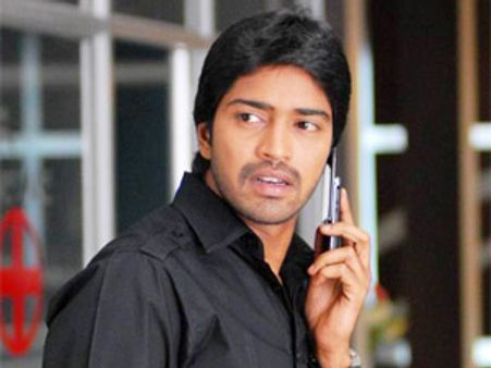 అల్లరి నరేష్ 'ఒక టిక్కెట్‌ పై వంద సినిమాలు'