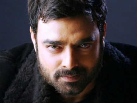 గబ్బర్ సింగ్ విలన్ అభిమన్యు సింగ్‌పై దాడి...