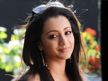 త్వరలోనే కోలుకుని హంగామా చేస్తా: త్రిష