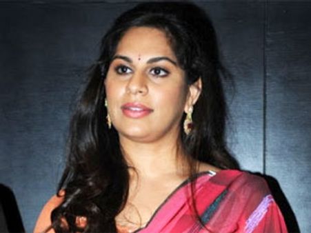 అత్తగారి దారిలోనే రామ్ చరణ్ కాబోయే భార్య??