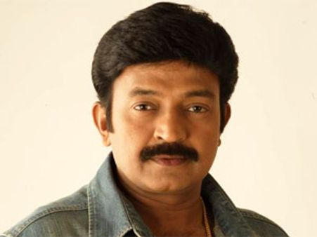 'గబ్బర్ సింగ్'లో రాజశేఖర్ పై సెటైర్ గూర్చి...