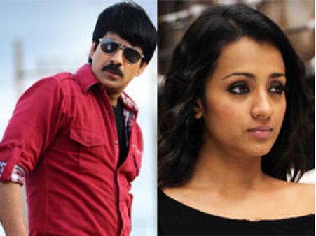 రవి‌తేజ సినిమా నుంచి త్రిష ఔట్