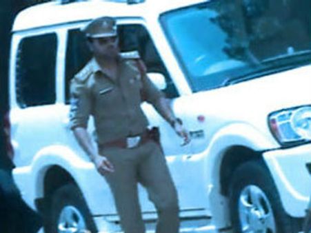 రామ్ చరణ్ ‘జంజీర్’ ఫస్ట్ లుక్