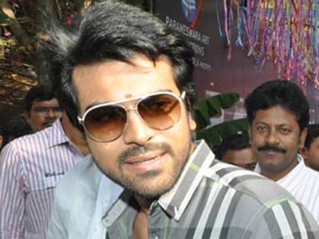 అదుర్స్-2లో చీఫ్ గెస్ట్‌‍గా రామ్ చరణ్ తేజ్