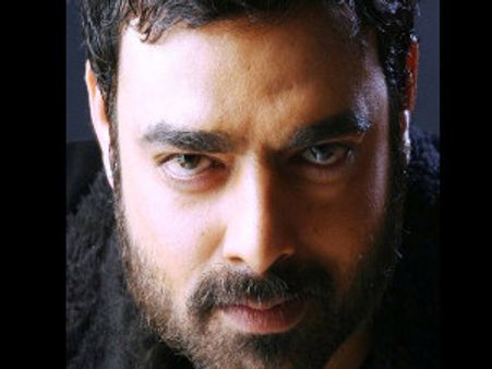 'గబ్బర్ సింగ్' కాపీ.. పేస్ట్ కాదు: అభిమన్యు సింగ్