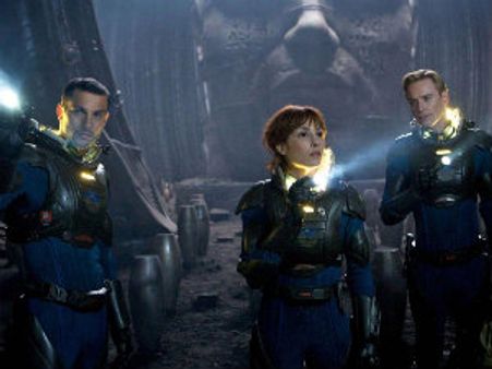 1300 కోట్లతో నిర్మించిన చిత్రం.. తెలుగులో భారీ విడుదల