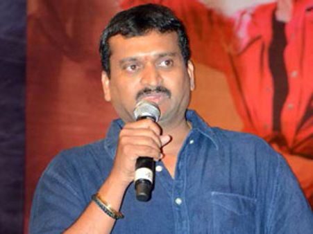 వసూళ్లు చూపించి డబ్బా కొట్టడు పవన్: గణేష్