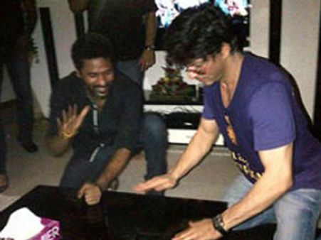 రవితేజలా షారుఖ్... జింతాతా తా!