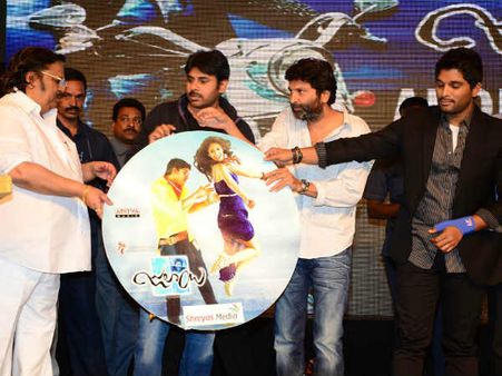 ‘జులాయి’ఆడియో రిలీజ్ విశేషాలు