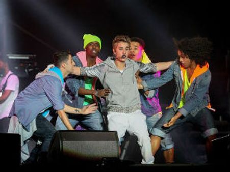 అభిమానుల కోసం మరో ఉచిత ప్రదర్శన