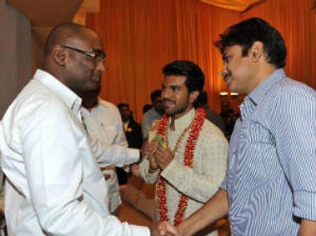 చరణ్ పెళ్లిలో పవన్ కళ్యాణ్ టెన్షన్ కి కారణం?