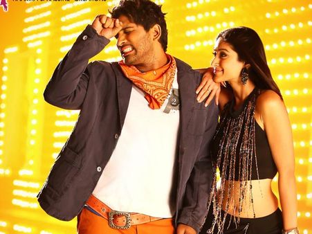 అల్లు అర్జున్ 'జులాయి'కి సడెన్ షాక్