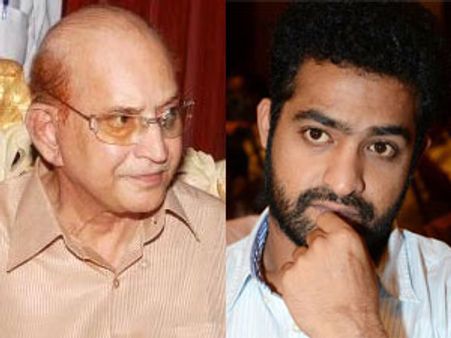 సూపర్ స్టార్ కృష్ణను జూ ఎన్టీఆర్ మరిపిస్తాడా?