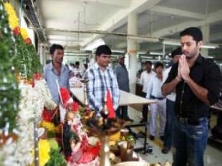 తెలుగు, తమిళంలో... నితిన్ ‘కొరియర్ బోయ్ కళ్యాణ్’