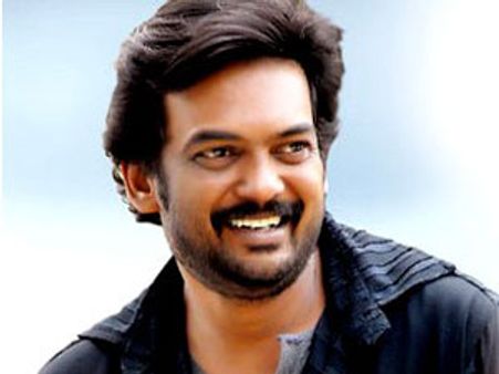 ‘గబ్బర్ సింగ్’ లాభాలు... పూరికి భారీ మొత్తం!