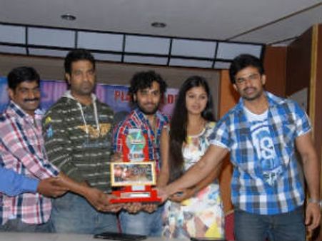 కడుపుబ్బా నవ్వించే ‘వెన్నెల వన్ అండ్ హాఫ్’