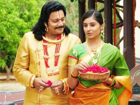 అల్లు అర్జున్ హీరోయిన్ సాయికుమార్ సరసన