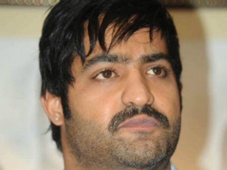 జూనియర్ ఎన్టీఆర్ ఆఫీసుపై దాడి.. ధ్వంసం