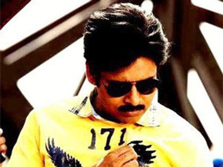 కోలీ, మాలీల్లో పవర్ స్టార్‌కి భారీ డిమాండ్